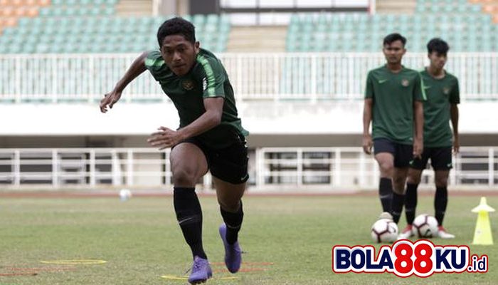 Fajar Fathur Rahman punya pengalaman tidak menyenangkan di Timnas Indonesia U-19. Namanya dicoret pelatih Shin Tae-yong untuk pemusatan latihan di Kroasia pada Agustus 2020.
