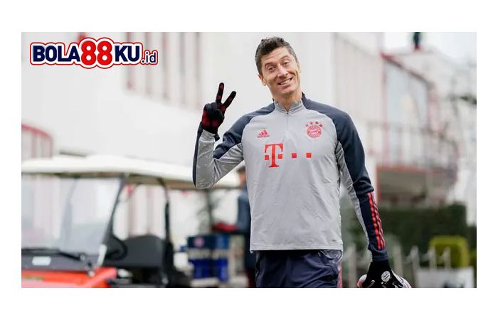 Terkuak Manchester United Nyaris Datangkan Robert Lewandowski