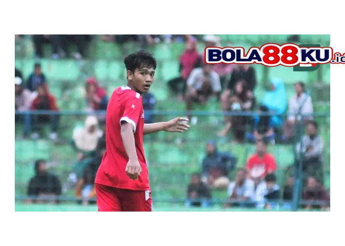 Striker muda Arema FC, Titan Agung Fawwazi bakal dapat pengalaman baru dengan Timnas Indonesia U-19. Namanya masuk dalam skuat