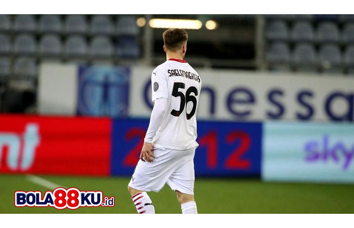 Dikartu Merah Usai Main 8 Menit, Saelemaekers Bilang Begini