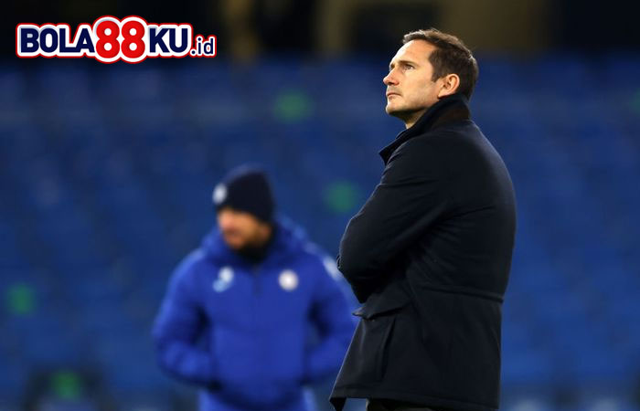 Dua Laga 'Final' Frank Lampard