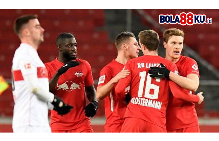 Kalahkan Stuttgart 1-0, Leipzig Geser Bayern dari Puncak