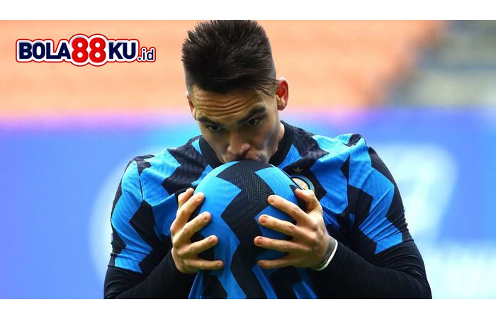 Persembahan Lautaro Martinez untuk Pacarnya yang Hamil