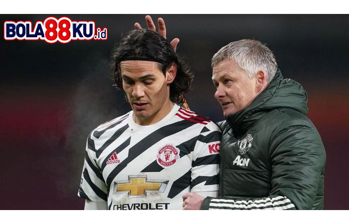 Cavani Mulai Rebut Kepercayaan dari Solskjaer