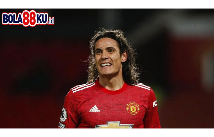 Para Penerjemah untuk Edinson Cavani di Man United