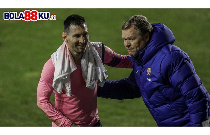 Ketika Messi Layani Pemain Muda Vallecano Foto-foto Sejenak