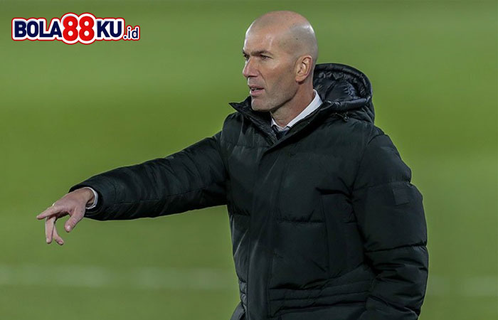 Real Madrid Buang-buang Poin Lagi, Zidane Kecewa Berat