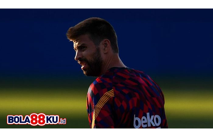 Koeman Ingatkan Pique untuk Hati-hati Berkomentar