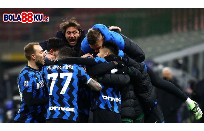 Salip Milan Jelang Derby, Momen Penentuan Inter?