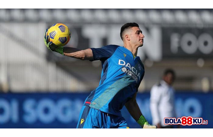 Kiper Udinese Ini Diincar Inter Milan dan AS Roma