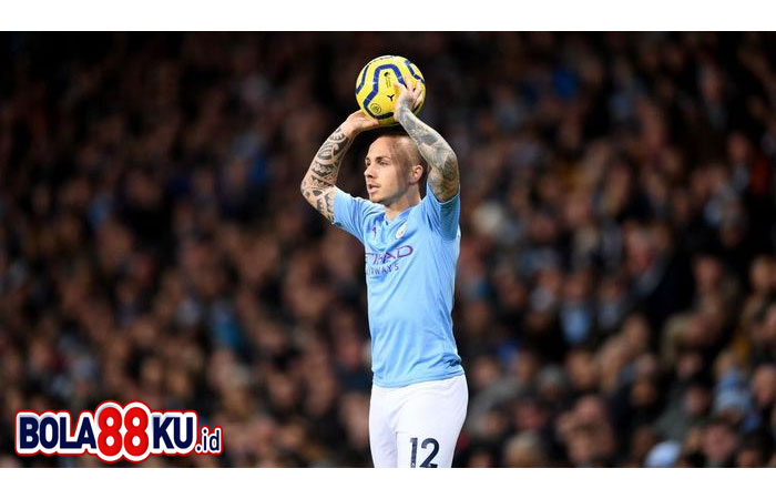 Di City, Karier Pemain Ini Berantakan Gara-gara Guardiola