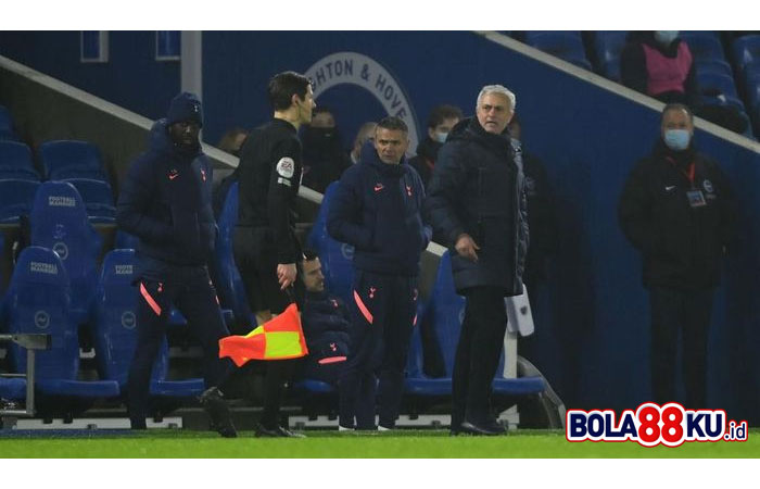 Jose Mourinho Bisa Bangkitkan Tottenham, Ini Alasannya