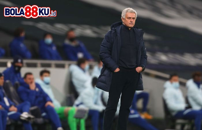 Suatu Kekalahan yang Baru Mourinho Rasakan Seumur Hidupnya