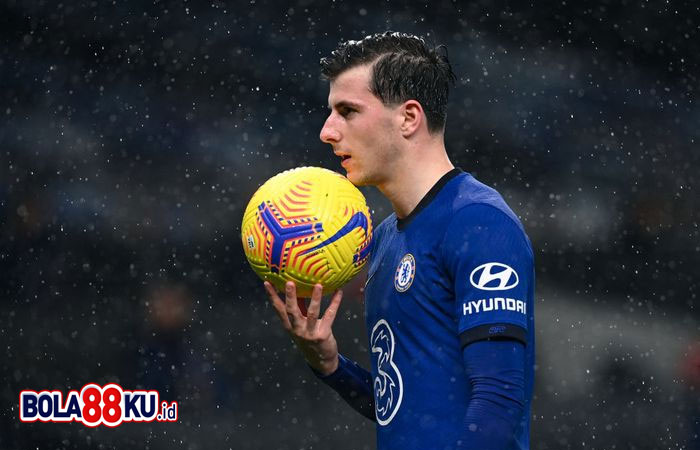 Roy Keane Tidak Suka Chelsea, tapi Suka Satu Pemainnya Ini