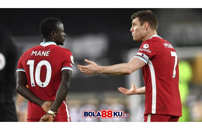 Carragher Masih Ragu Liverpool Bisa Finis di Empat Besar