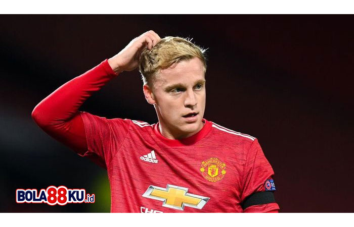 Donny Van de Beek Masih Santai kok di MU