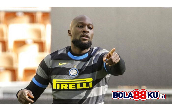 Lukaku Tak Mau Pikirkan Persaingan dengan Cristiano Ronaldo
