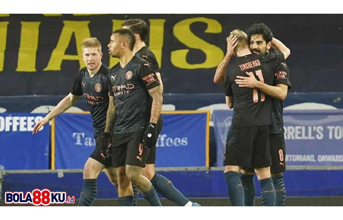 Bertahan di 4 Kompetisi, Performa City Luar Biasa