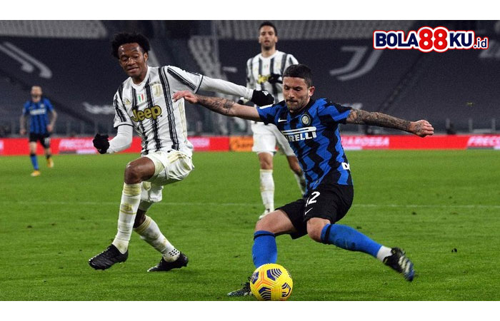 Materazzi Vs Nedved: Saling Ledek Gelar Juara Inter dan Juventus