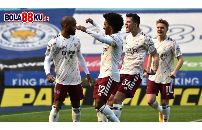 Kata Willian, Ini yang Membedakan Arsenal dengan City-MU