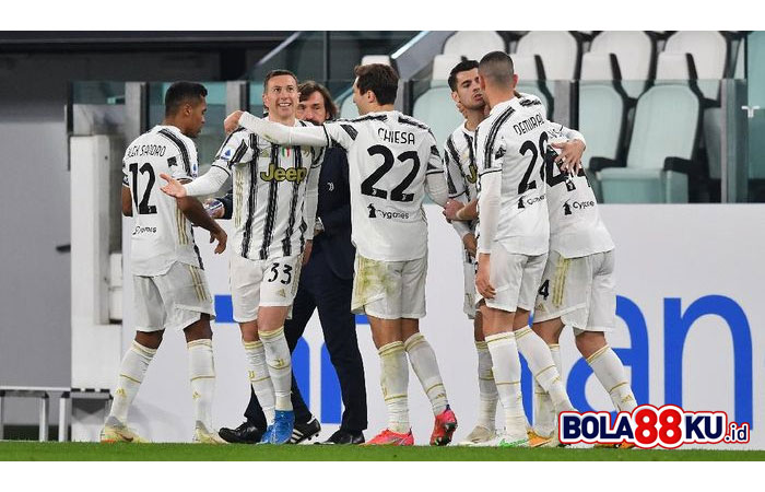 Juventus Telat Panas!
