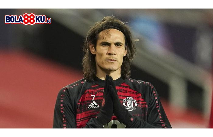 Ayah Cavani: Sudahlah Nak, Tinggalkan MU Saja