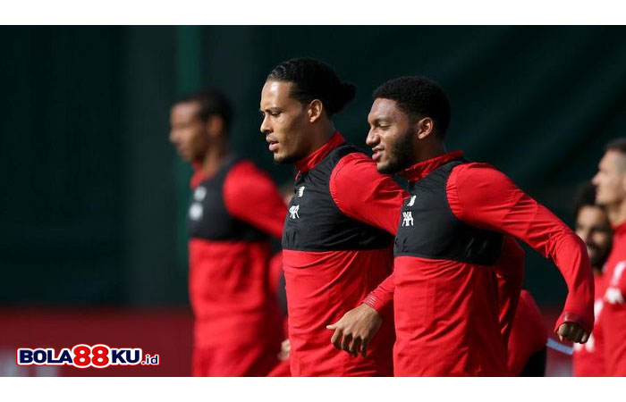 Klopp Tak Yakin Van Dijk dan Gomez Bisa Tampil di Piala Eropa 2020