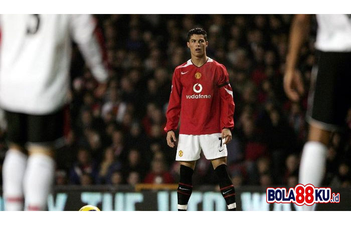 Solskjaer Pengin Latih Ronaldo